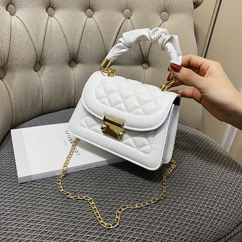 Chain crossbody bag