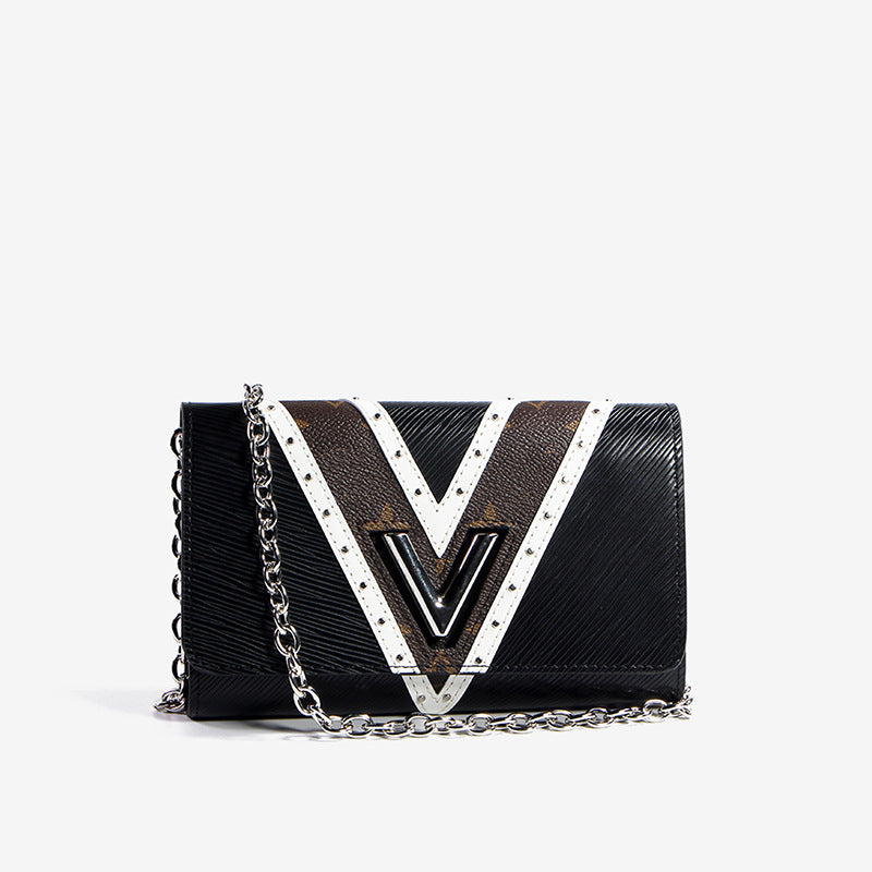 Wild chain bag