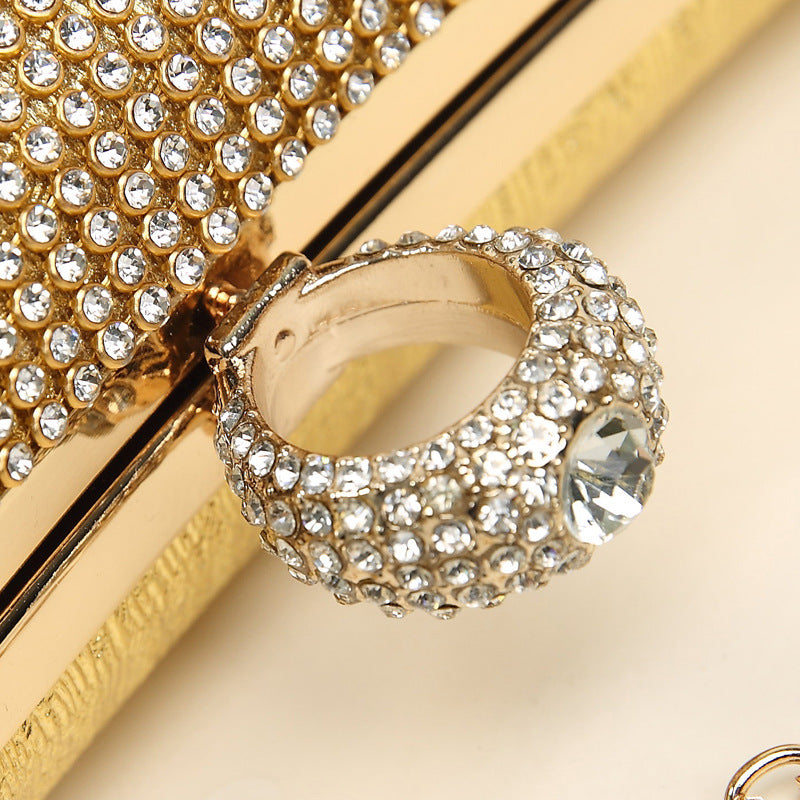 Ring chain bag