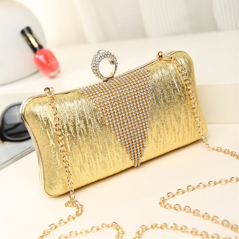 Ring chain bag