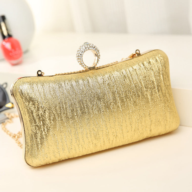 Ring chain bag